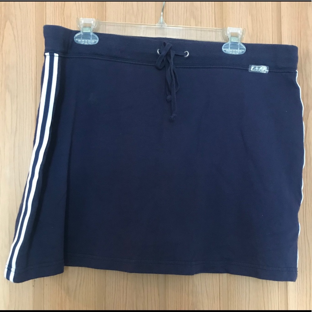 N.Y.L. Skort